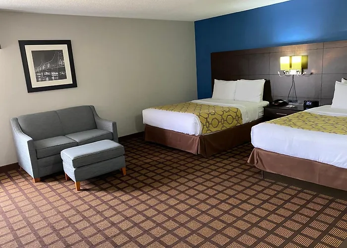 Hotel Baymont By Wyndham 2*