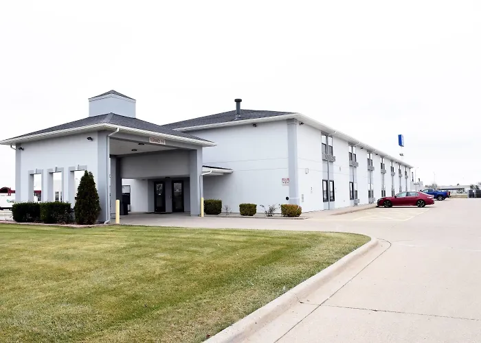 Hotel Baymont By Wyndham 2*